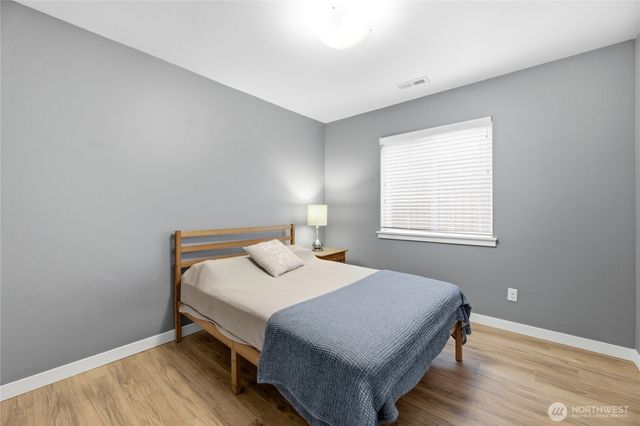 4202 68th Avenue E, Fife, WA 98424