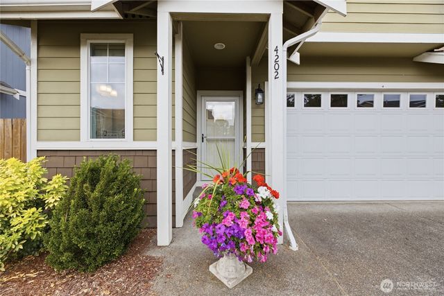 4202 68th Avenue E, Fife, WA 98424