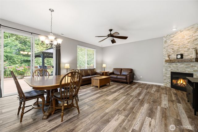 4202 68th Avenue E, Fife, WA 98424