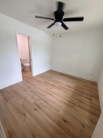 3048 Briarwick Lane, Houston, TX 77093