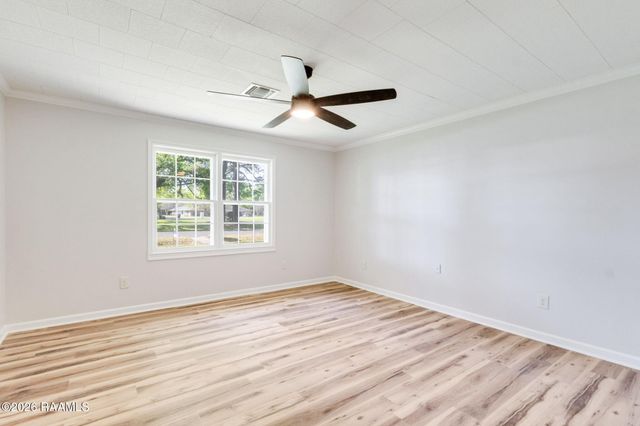 506 Amanda Drive, Lafayette, LA 70507