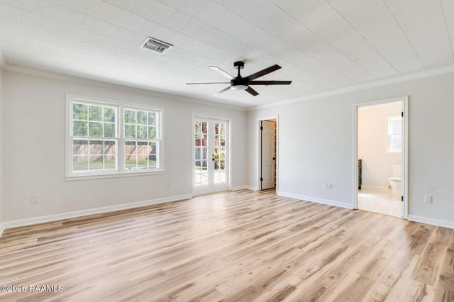 506 Amanda Drive, Lafayette, LA 70507