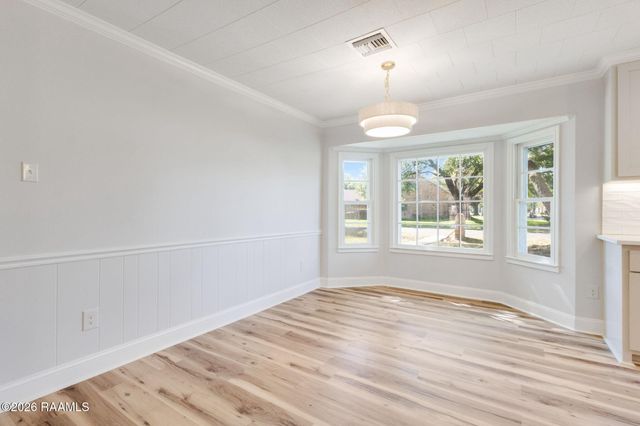 506 Amanda Drive, Lafayette, LA 70507