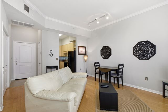 3225 Turtle Creek Boulevard 1005, Dallas, TX 75219