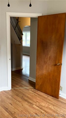 313 Clyde Avenue, Clarksville, IN 47129