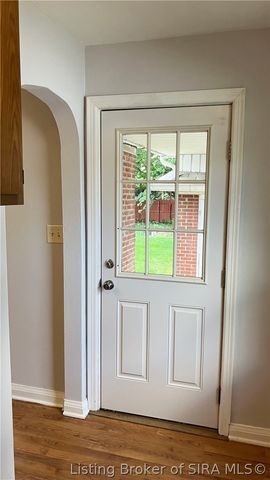 313 Clyde Avenue, Clarksville, IN 47129