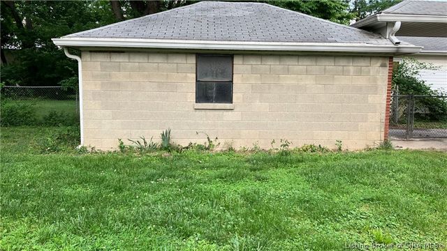 313 Clyde Avenue, Clarksville, IN 47129