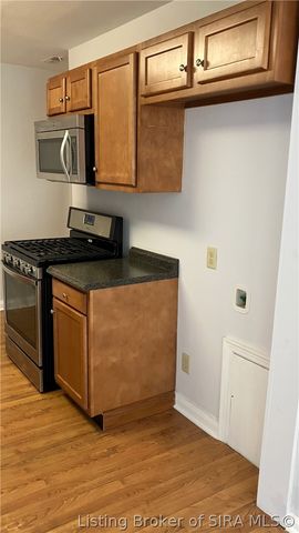 313 Clyde Avenue, Clarksville, IN 47129