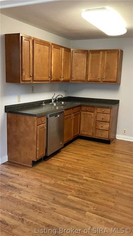 313 Clyde Avenue, Clarksville, IN 47129