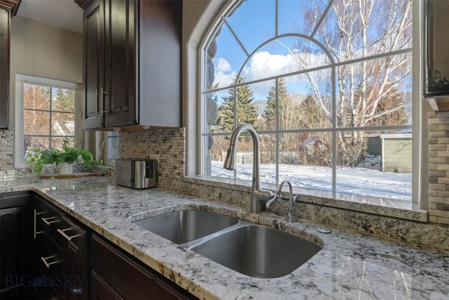 40 N Lake Drive, Butte, MT 59701