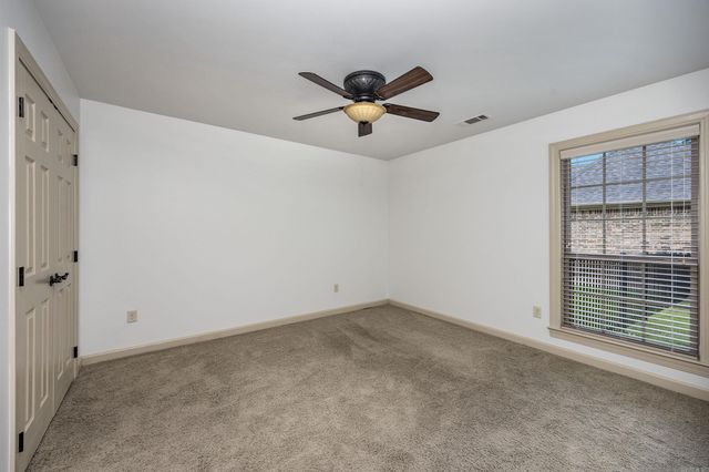 103 Grenoble, Maumelle, AR 72113