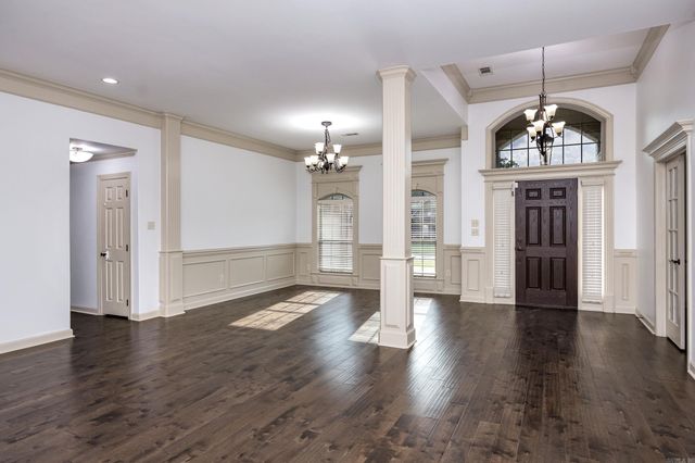 103 Grenoble, Maumelle, AR 72113