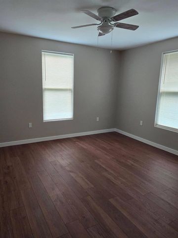 1912 Hill Street, Baytown, TX 77520