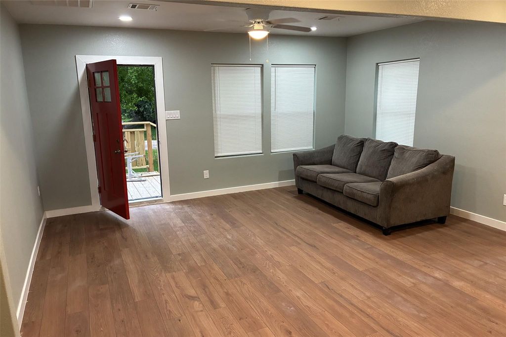 1912 Hill Street, Baytown, TX 77520