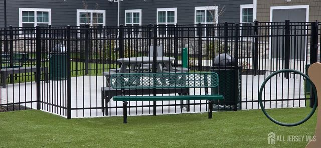 211 HENDERSON Road 1103, South Brunswick, NJ 08852