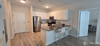 211 HENDERSON Road 1103, South Brunswick, NJ 08852