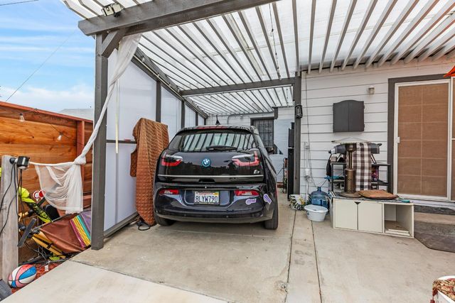 214 W 7th St, Tracy, CA 95376