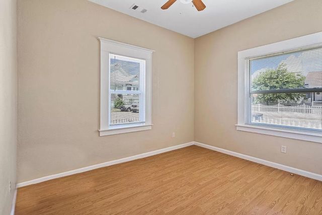 214 W 7th St, Tracy, CA 95376