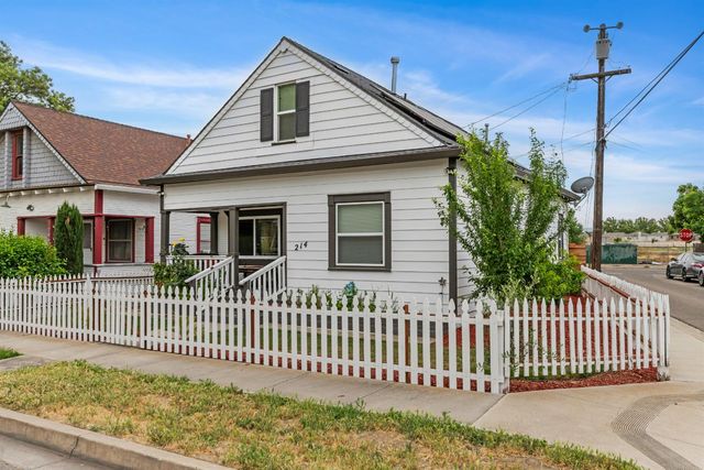 214 W 7th St, Tracy, CA 95376