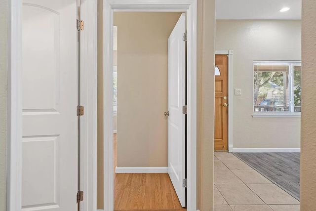 214 W 7th St, Tracy, CA 95376