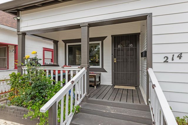 214 W 7th St, Tracy, CA 95376