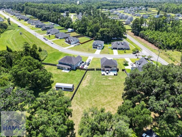 23 Palmer Place Lane NE, Ludowici, GA 31316
