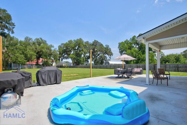 23 Palmer Place Lane NE, Ludowici, GA 31316