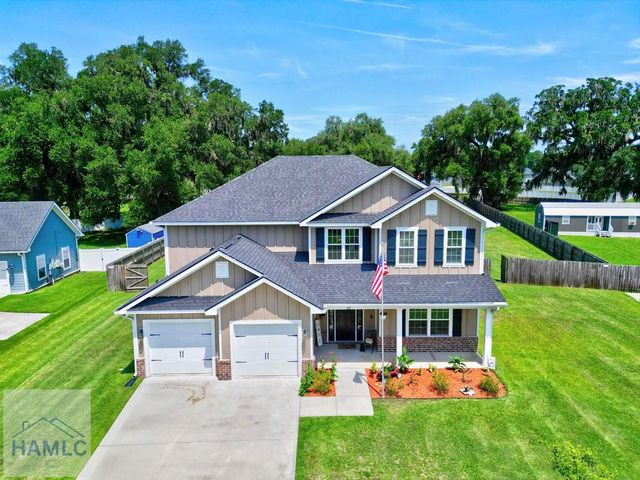23 Palmer Place Lane NE, Ludowici, GA 31316