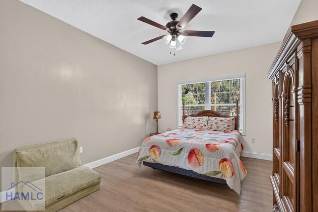 23 Palmer Place Lane NE, Ludowici, GA 31316