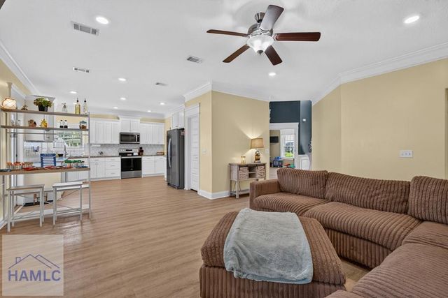 23 Palmer Place Lane NE, Ludowici, GA 31316