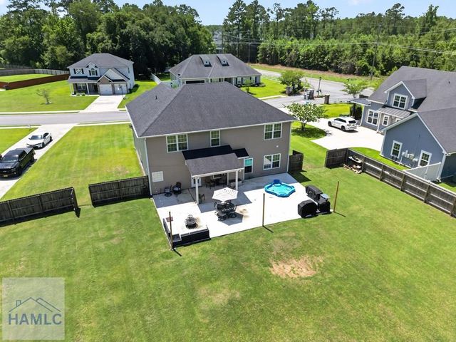 23 Palmer Place Lane NE, Ludowici, GA 31316