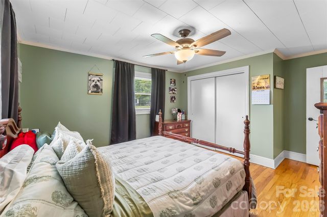 691 Central Street, Hudson, NC 28638