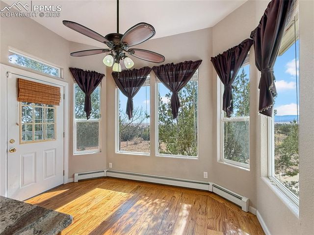 449 S Siesta Lane, Pueblo, CO 81007