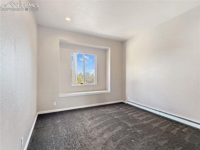 449 S Siesta Lane, Pueblo, CO 81007