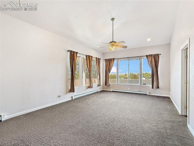 449 S Siesta Lane, Pueblo, CO 81007