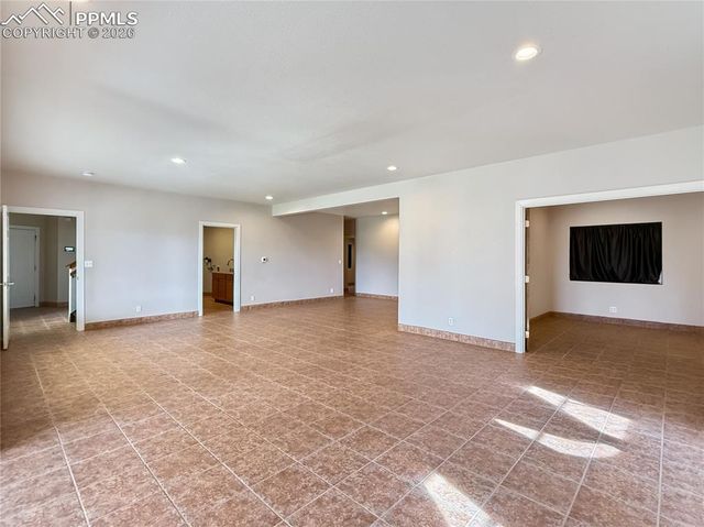 449 S Siesta Lane, Pueblo, CO 81007