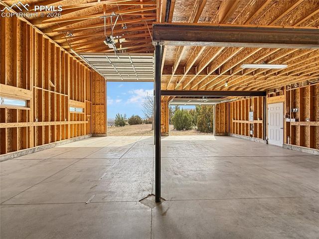 449 S Siesta Lane, Pueblo, CO 81007