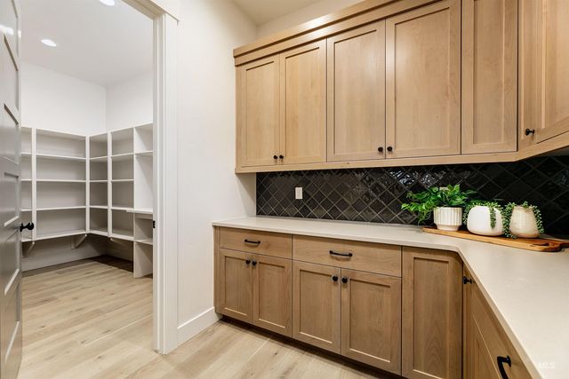 2901 E Mardia St, Meridian, ID 83642