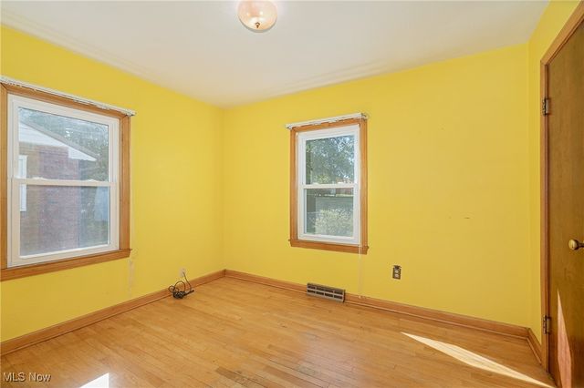 1012 39TH Street, Vienna, WV 26105