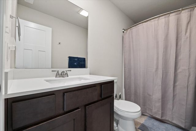 4207 NW 12th Street, Ankeny, IA 50023