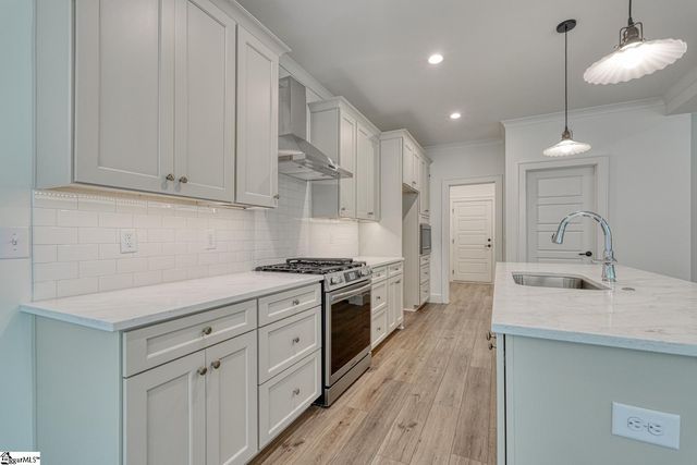 447 Brunswick Lane, Inman, SC 29349