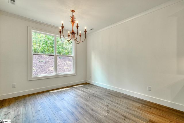 447 Brunswick Lane, Inman, SC 29349