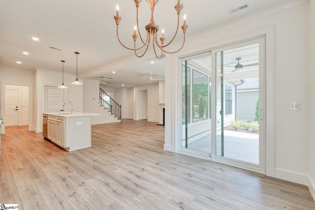 447 Brunswick Lane, Inman, SC 29349