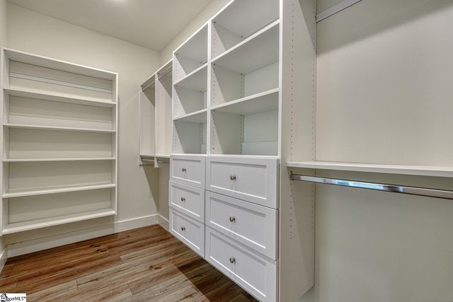 447 Brunswick Lane, Inman, SC 29349