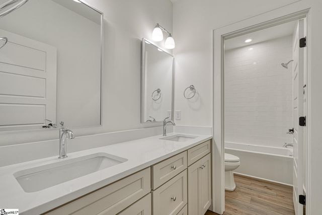 447 Brunswick Lane, Inman, SC 29349