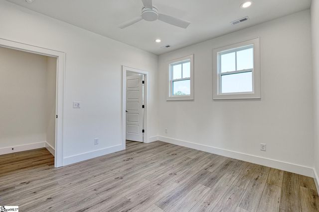 447 Brunswick Lane, Inman, SC 29349
