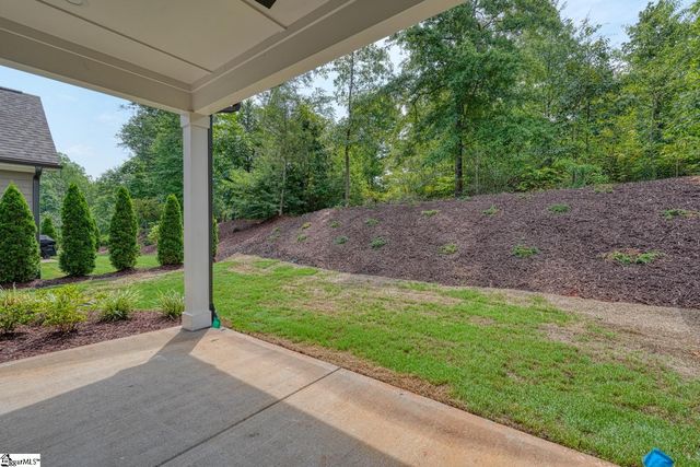 447 Brunswick Lane, Inman, SC 29349