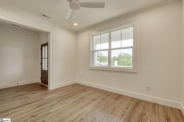 447 Brunswick Lane, Inman, SC 29349