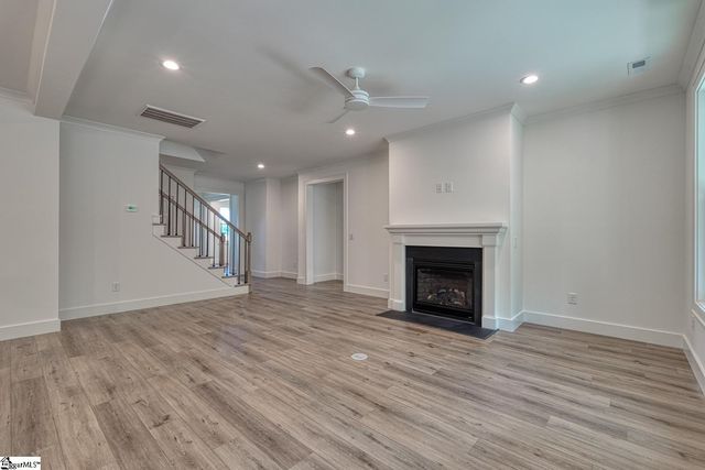 447 Brunswick Lane, Inman, SC 29349