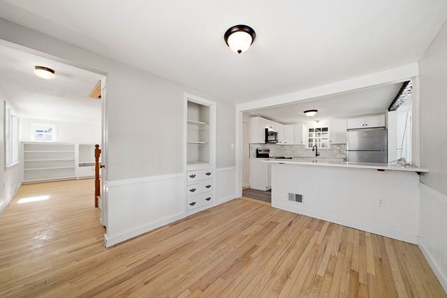 14 Washington Circle, Holbrook, MA 02343